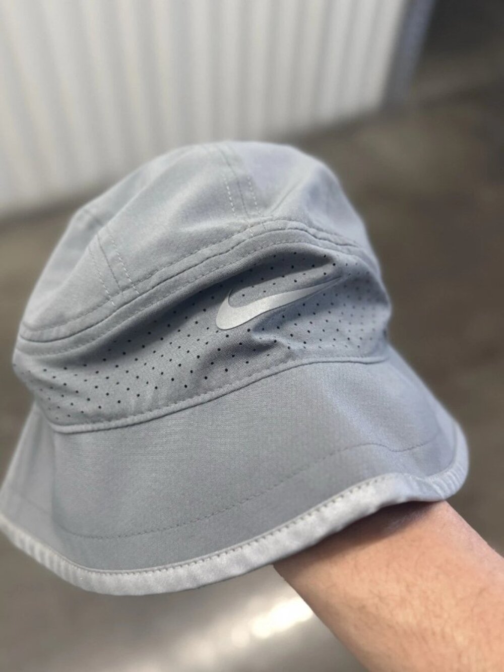 New Nike Dri-Fit Perforated Running Bucket Hat Adult Unisex DH2426 814 Size S/M